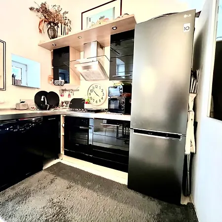 Apartment The Place @ Pellegrino *